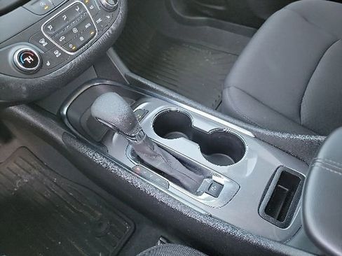 Used 2024 Chevrolet Malibu LT FWD image 12