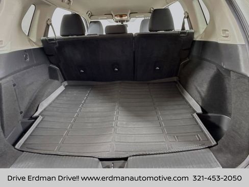 Certified 2021 Nissan Rogue SV image 31