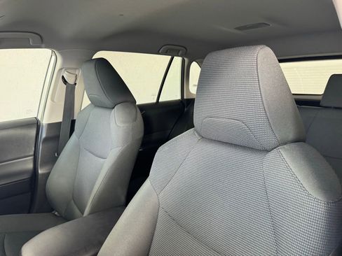 Used 2024 Toyota RAV4 LE image 3