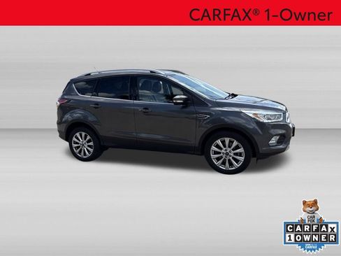 Used 2017 Ford Escape Titanium AWD/4WD image 3