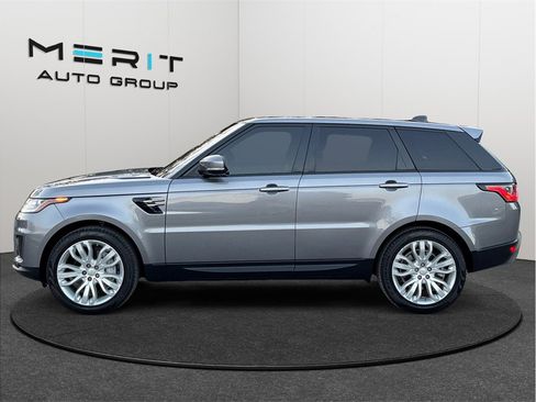 Used 2020 Land Rover Range Rover Sport SE image 5