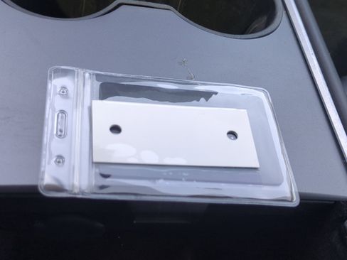 Used 2023 Tesla Model 3 Standard Range image 29