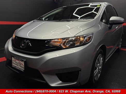 Used 2015 Honda Fit LX image 25