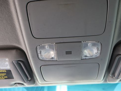 Used 2015 Toyota Tacoma PreRunner w/ TRD Sport Package image 32