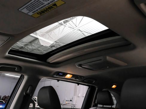 Used 2015 Honda Odyssey EX-L image 4