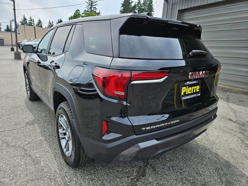 New 2026 GMC Terrain Elevation w/ Technology Package II AWD/4WD image 3