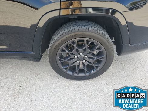 Used 2023 Jeep Grand Cherokee L Summit image 22