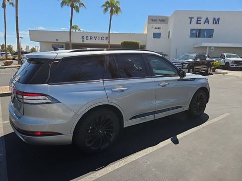 Used 2024 Lincoln Aviator Black Label w/ Jet Package AWD/4WD image 4