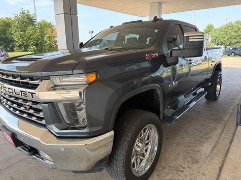Used 2020 Chevrolet Silverado 2500 LTZ w/ LTZ Texas Edition AWD/4WD image 1