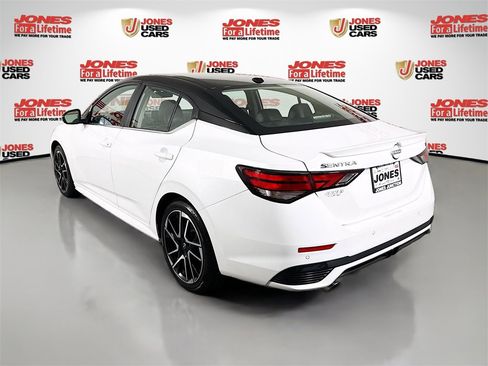 Certified 2024 Nissan Sentra SR w/ SR Premium Package image 2