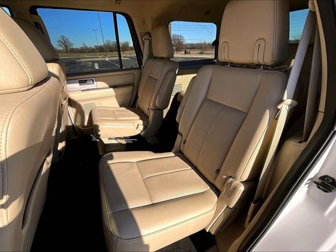 Used 2017 Ford Expedition Limited w/ Equipment Group 301A image 18
