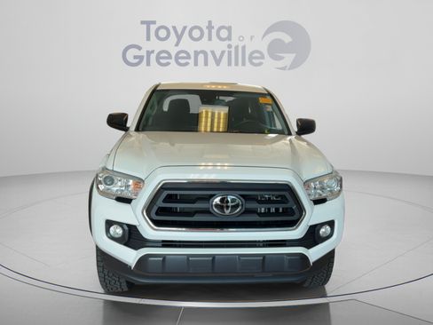 Used 2023 Toyota Tacoma SR5 w/ SX Package AWD/4WD image 9