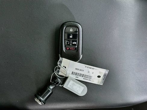 Used 2025 Honda Accord SE image 34