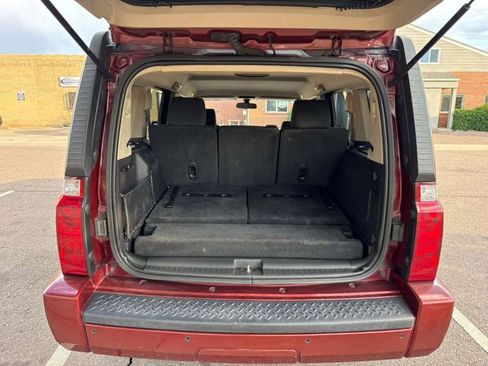 Used 2008 Jeep Commander Sport AWD/4WD image 14