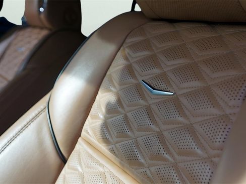 Used 2021 Cadillac Escalade Sport w/ Driver Assist Tech Package image 23