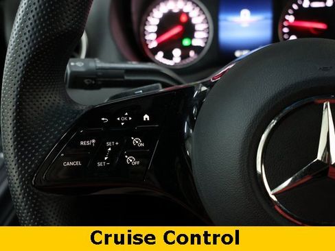 Used 2025 Mercedes-Benz Sprinter 2500 image 25