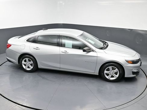 Used 2019 Chevrolet Malibu LS image 46