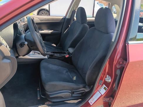 Used 2010 Subaru Impreza 2.5i AWD/4WD image 11