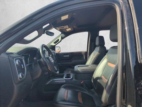 Used 2021 GMC Sierra 1500 AT4 w/ Technology Package image 12