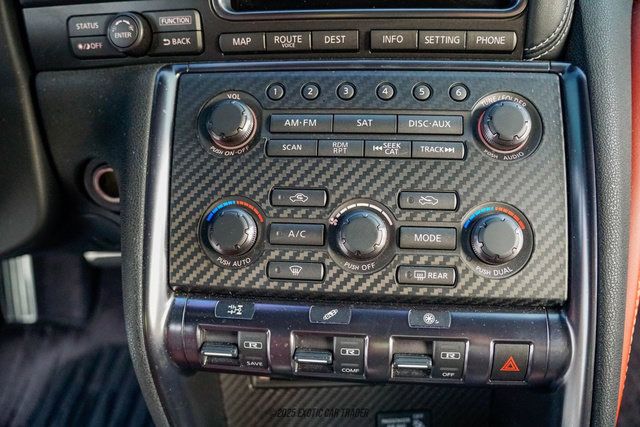 Used 2014 Nissan GT-R Premium w/ Premium Interior Package AWD/4WD image 52