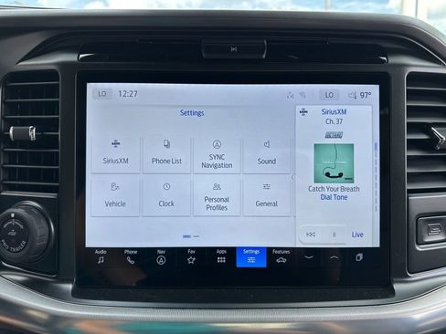 New 2025 Ford F150 Lariat w/ Equipment Group 502A High image 43