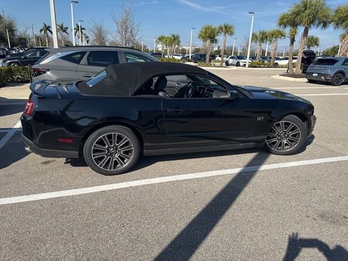 Used 2010 Ford Mustang GT image 18