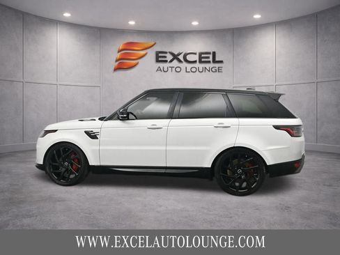 Used 2018 Land Rover Range Rover Sport SE image 3