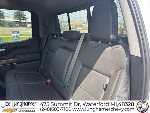 Used 2022 Chevrolet Silverado 1500 LT Trail Boss w/ LT Trail Boss Premium Package AWD/4WD image 13