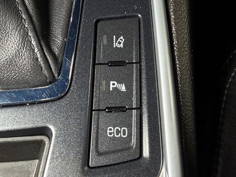Used 2013 Cadillac SRX Luxury w/ Driver Awareness Package FWD image 36