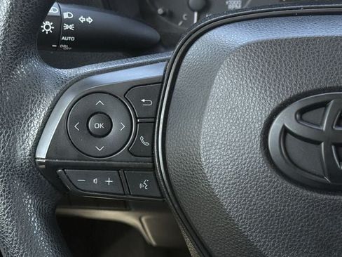 Used 2024 Toyota Corolla LE FWD image 10