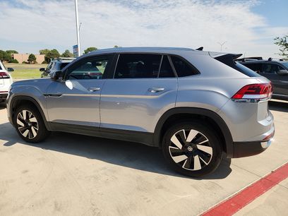 Certified 2025 Volkswagen Atlas Cross Sport SE