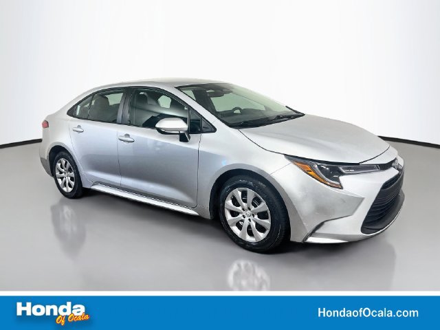 Used 2023 Toyota Corolla LE FWD image 1