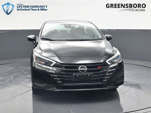Used 2024 Nissan Versa SR FWD image 12