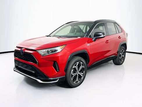 Used 2021 Toyota RAV4 XSE w/ Weather Package AWD/4WD image 3