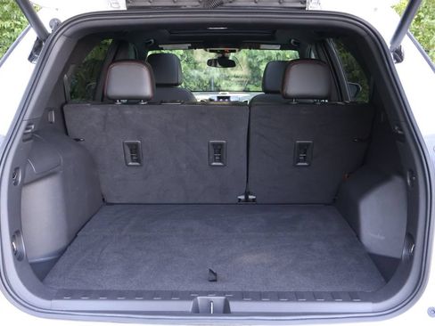 Certified 2023 Chevrolet Equinox RS w/ RS Leather Package AWD/4WD image 51