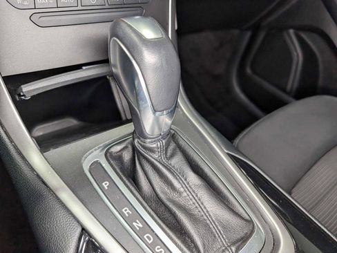 Used 2018 Ford Edge SEL AWD/4WD image 27