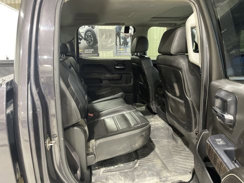 Used 2015 GMC Sierra 2500 Denali w/ Duramax Plus Package AWD/4WD image 5