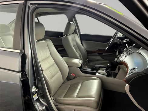 Used 2012 Honda Accord EX-L image 29
