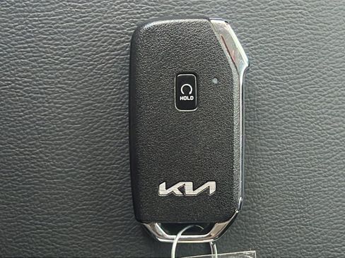 Certified 2025 Kia Soul EX FWD image 21