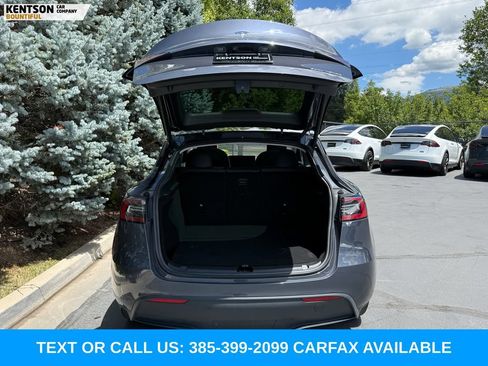 Used 2023 Tesla Model Y Long Range AWD/4WD image 29