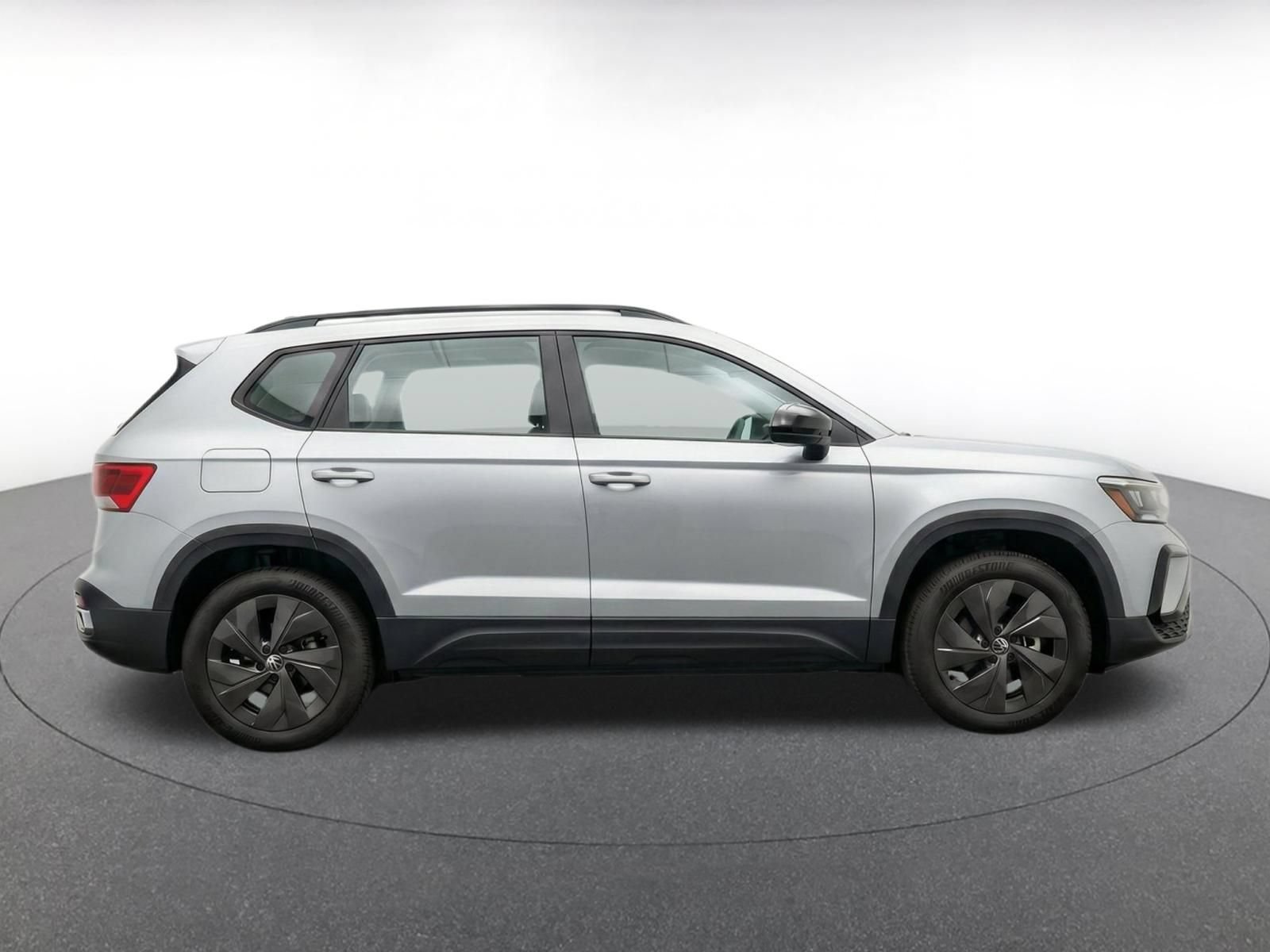 Used 2026 Volkswagen Taos S FWD image 9
