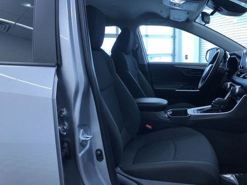 Certified 2025 Toyota RAV4 LE image 22