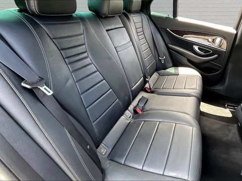 Used 2017 Mercedes-Benz E 300 image 25