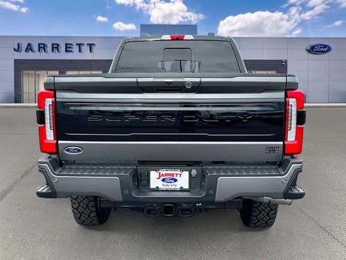 Certified 2026 Ford F250 Platinum w/ Tremor Off-Road Package AWD/4WD image 6
