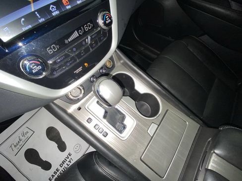 Used 2017 Nissan Murano Platinum w/ Platinum Technology Package AWD/4WD image 20