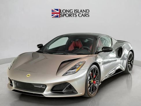 Used 2025 Lotus Emira RWD image 1