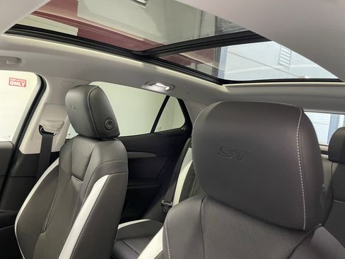 New 2026 Buick Envision Sport Touring image 16