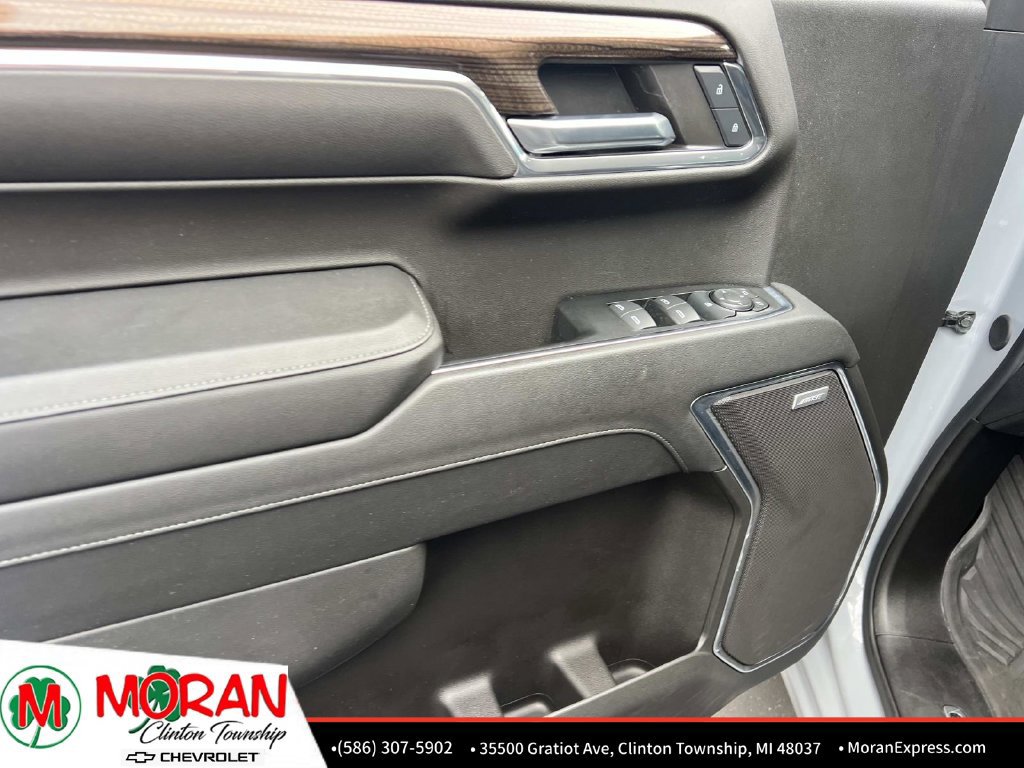Certified 2024 Chevrolet Silverado 1500 RST AWD/4WD image 16
