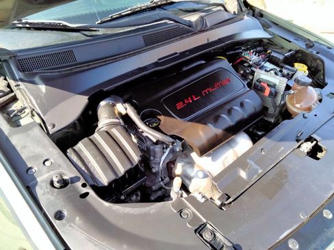 Used 2018 Jeep Compass Latitude w/ Popular Equipment Group FWD image 26