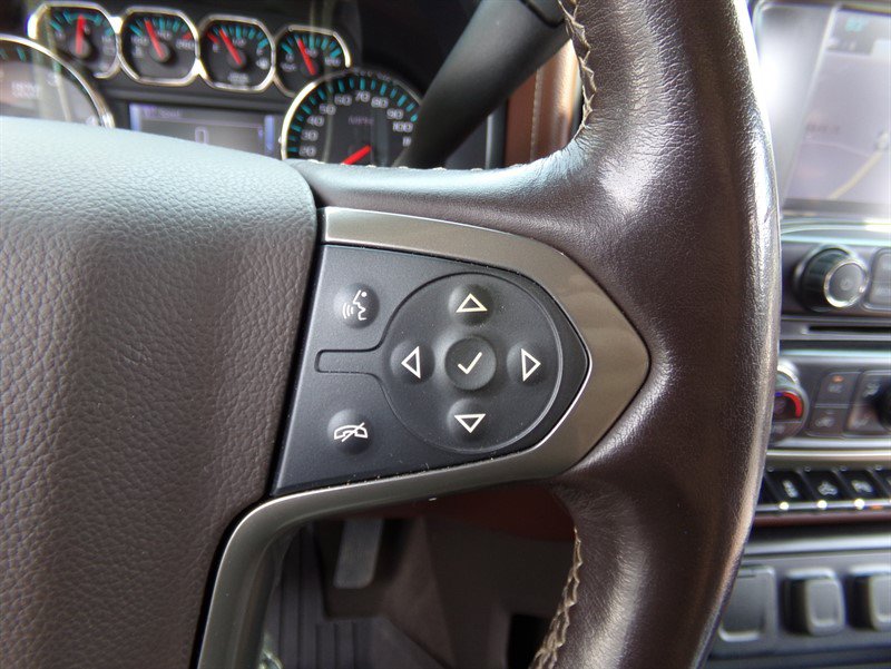 Used 2019 Chevrolet Silverado 2500 High Country w/ Duramax Plus Package AWD/4WD image 38
